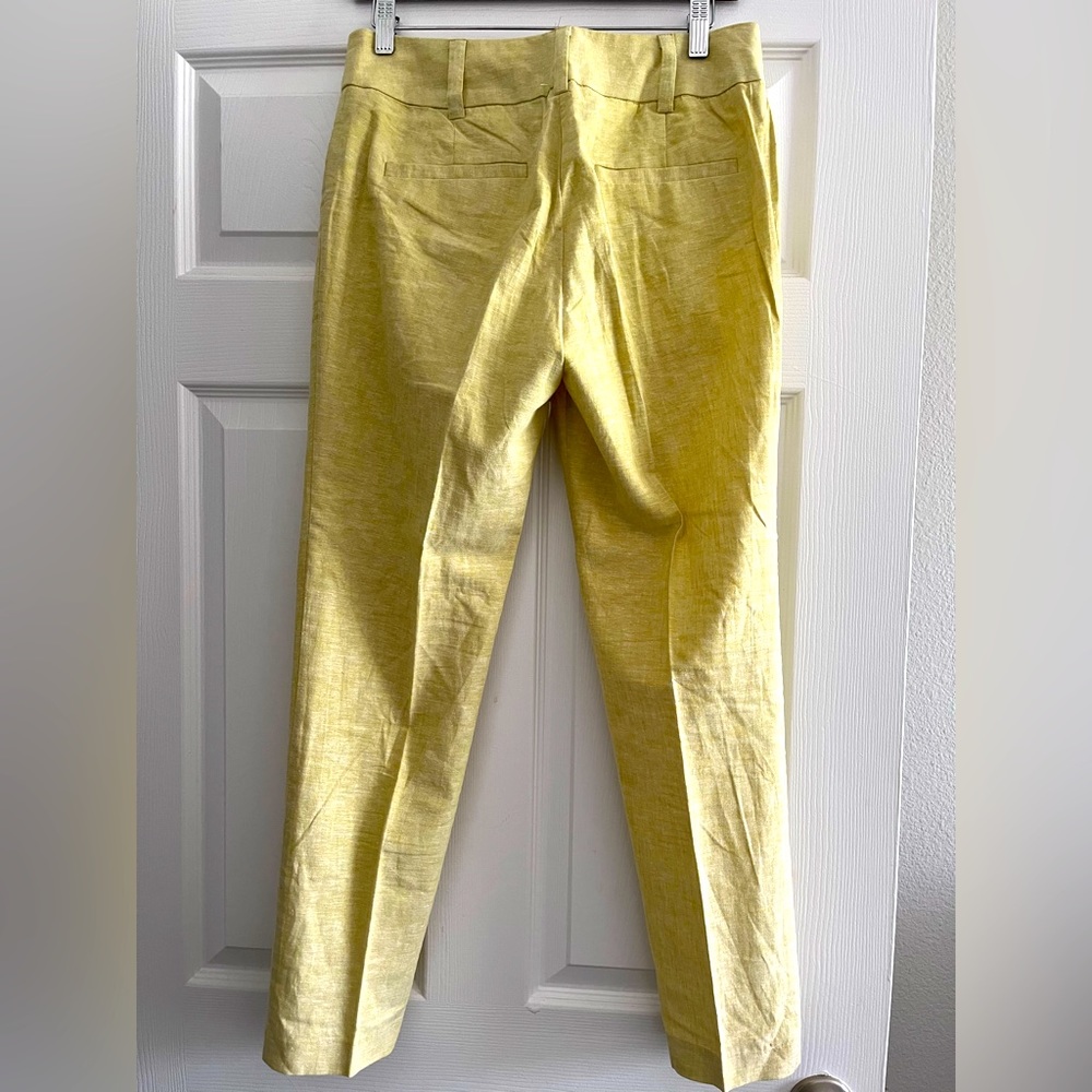 Size 4, 7th Ave New York & Company gold linen dress pants! Excellent condition!